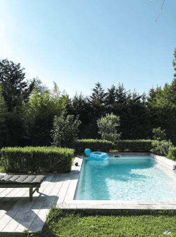 Illustration d'un salon convivial de maison de vacances